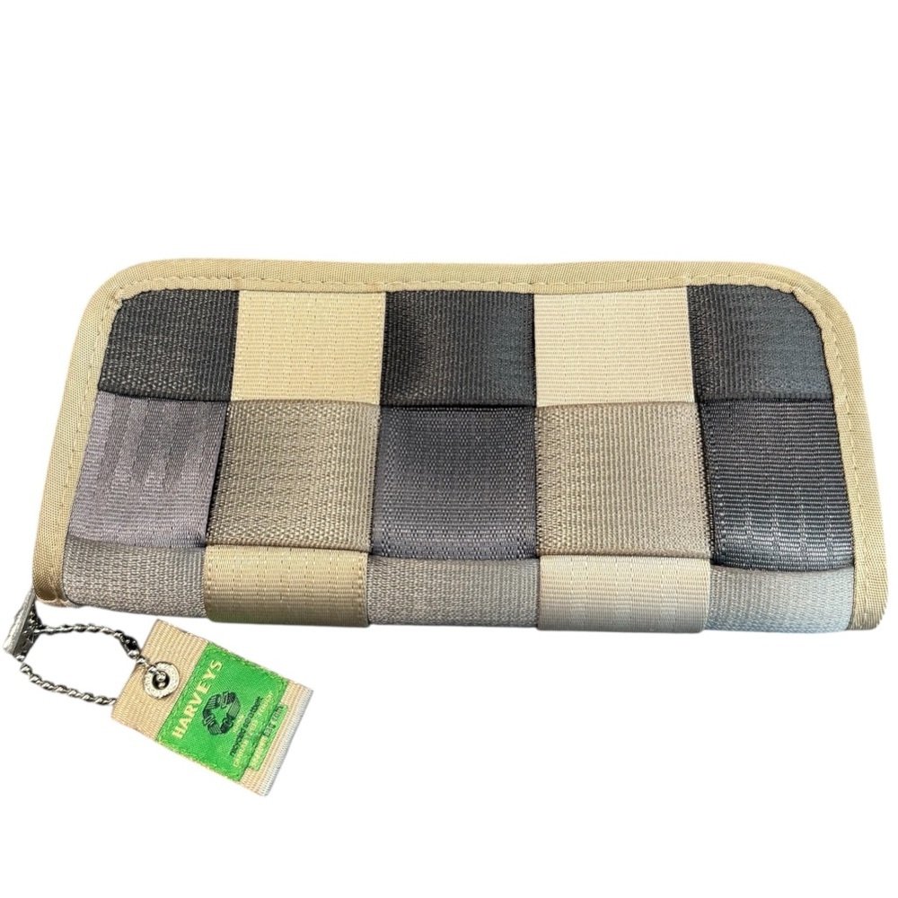 Harvey’s original seatbelt wallet zip clutch beige multicolor treecycle